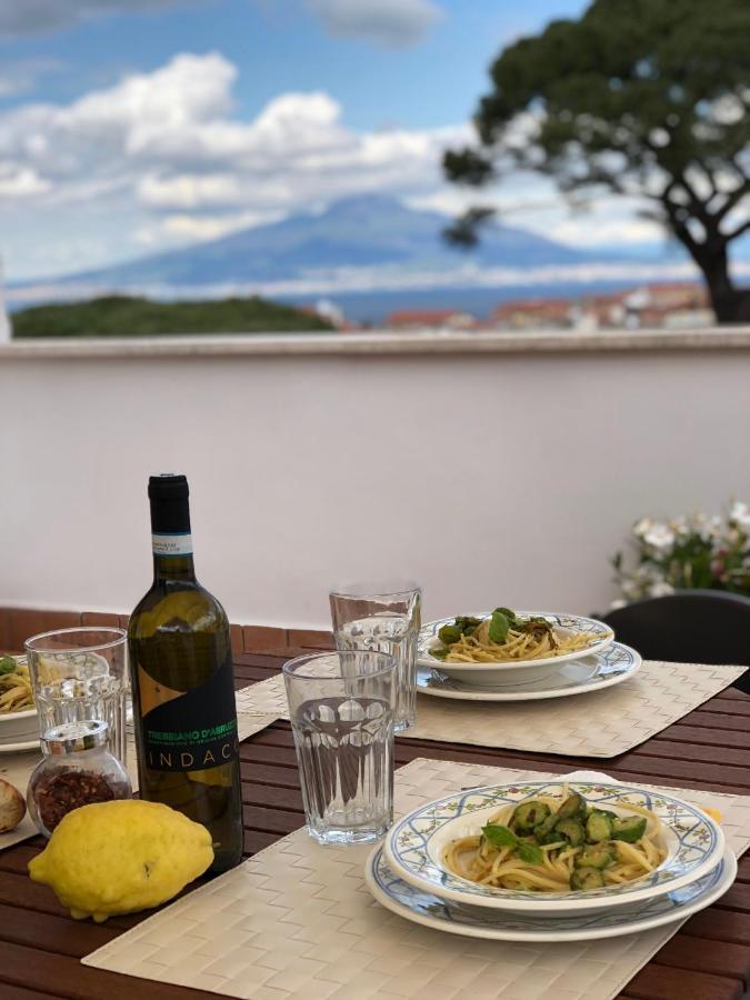 Casa Bice Amazing View Of Vesuvius Apartment Sorrento Exterior photo